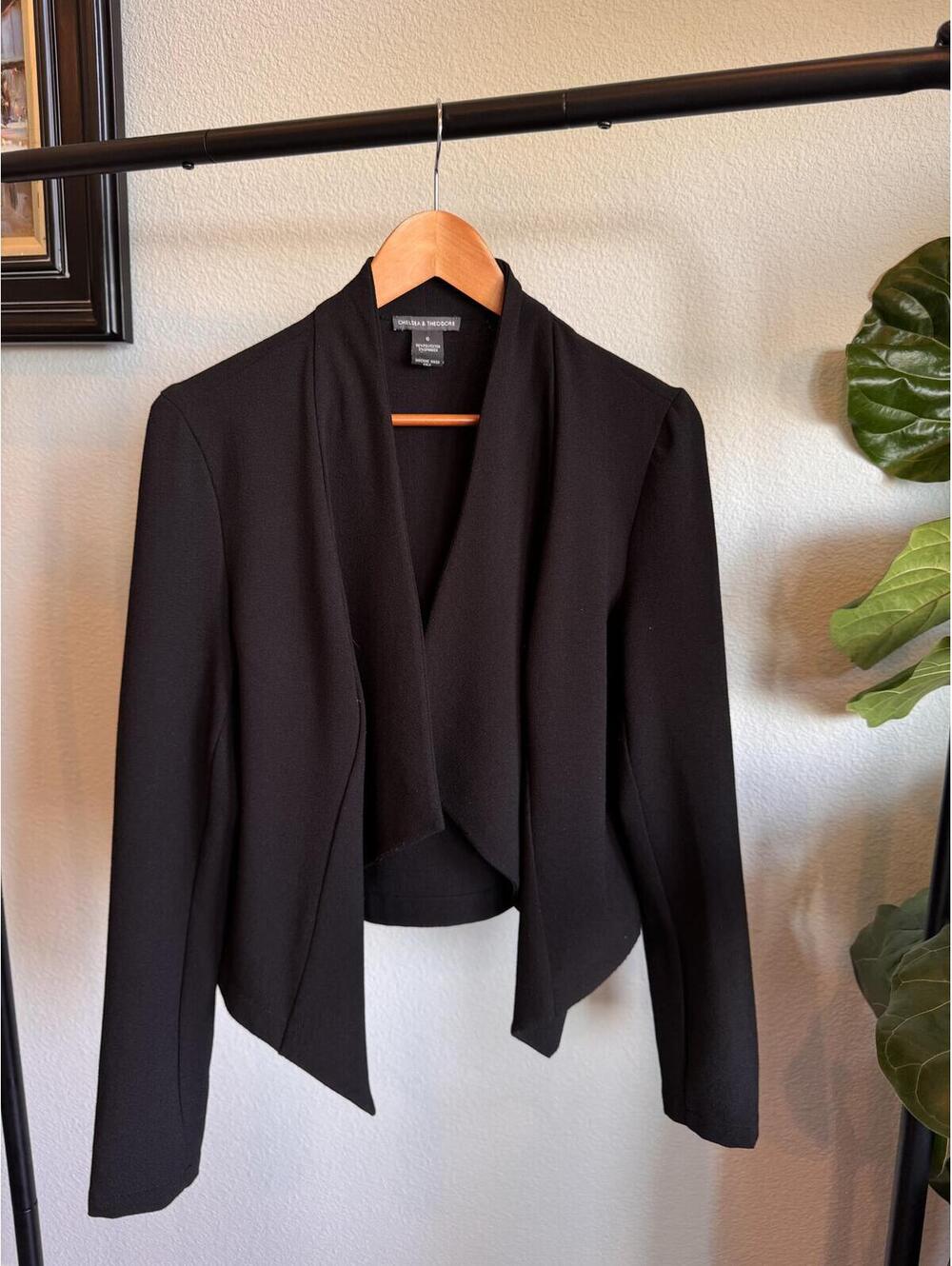 Chelsea & Theodore Black Open Front Crepe Blazer Jacket Size 6 Work Office